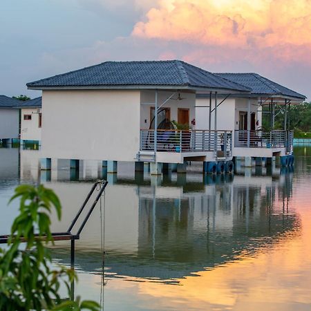 Lumbini Palace Resort Exterior photo