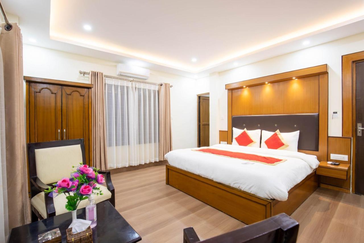 Lumbini Palace Resort Exterior photo