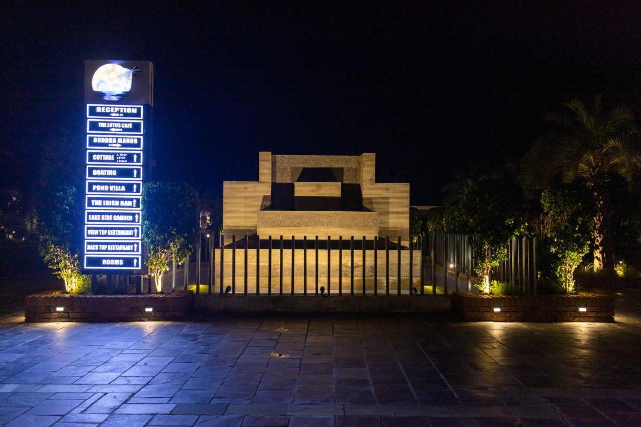 Lumbini Palace Resort Exterior photo