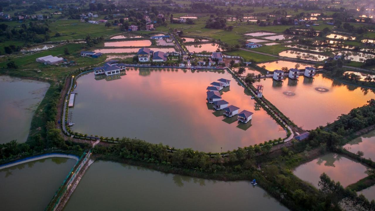 Lumbini Palace Resort Exterior photo