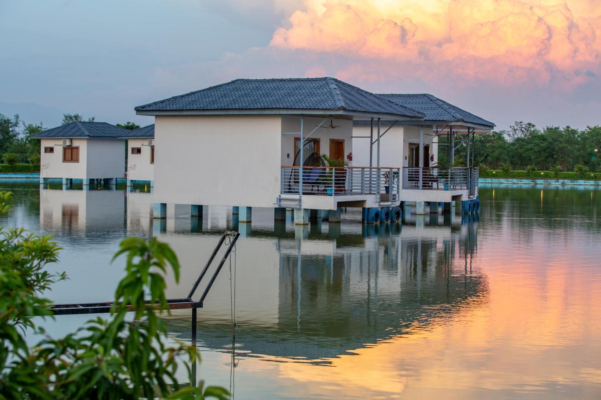 Lumbini Palace Resort Exterior photo
